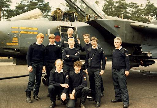 1987-04 Engelse Tornado groep.jpg